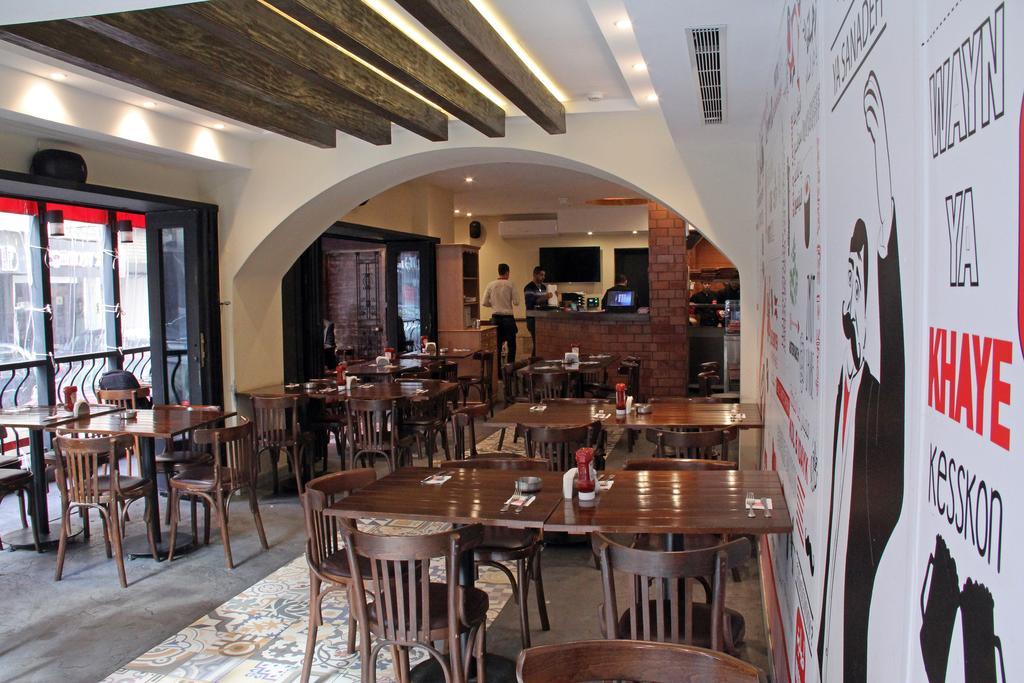 Marble Tower Hotel Beirut Bagian luar foto
