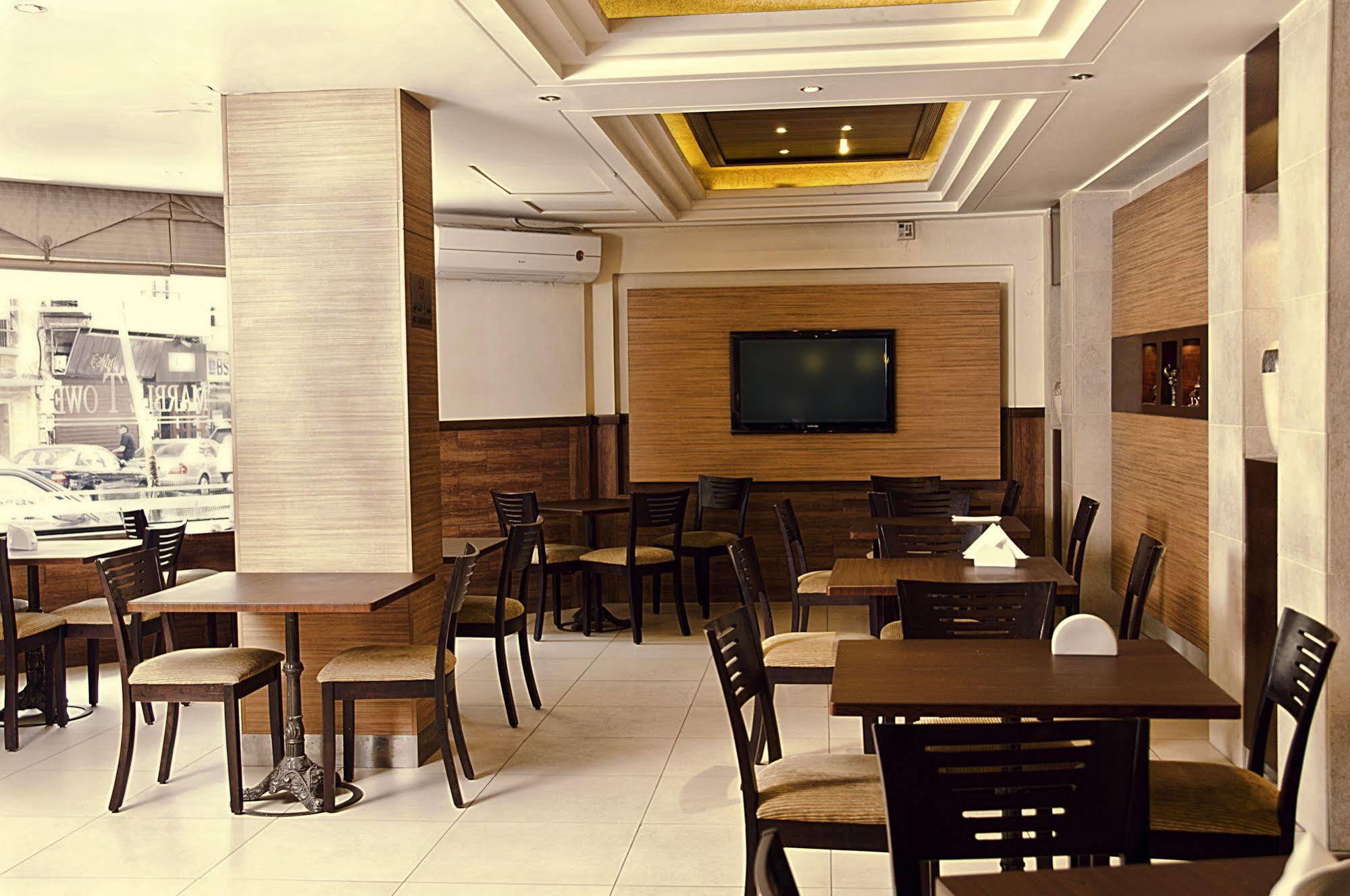 Marble Tower Hotel Beirut Bagian luar foto